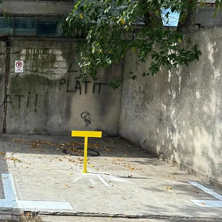 Апартаменты 12 O'clock *