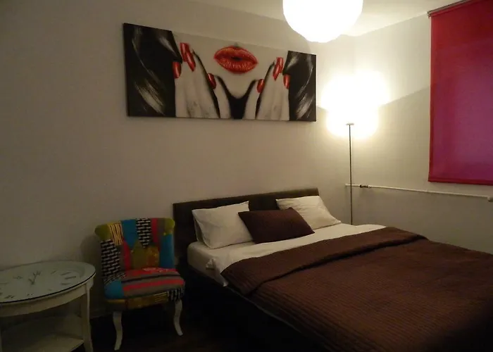 12 O'clock Studio Apartmán *